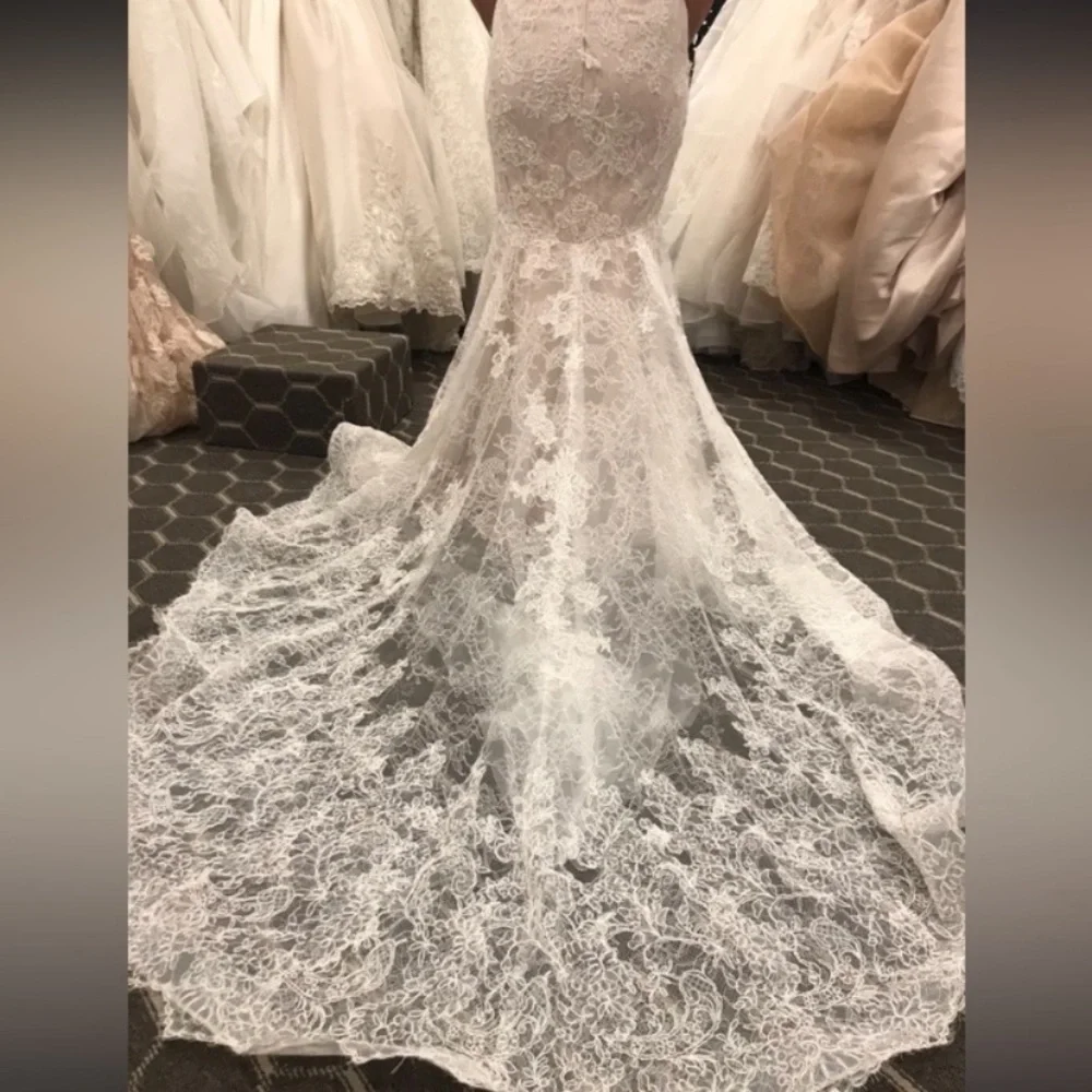 Wtoo Lace Wedding Dress - Picture 12 of 14